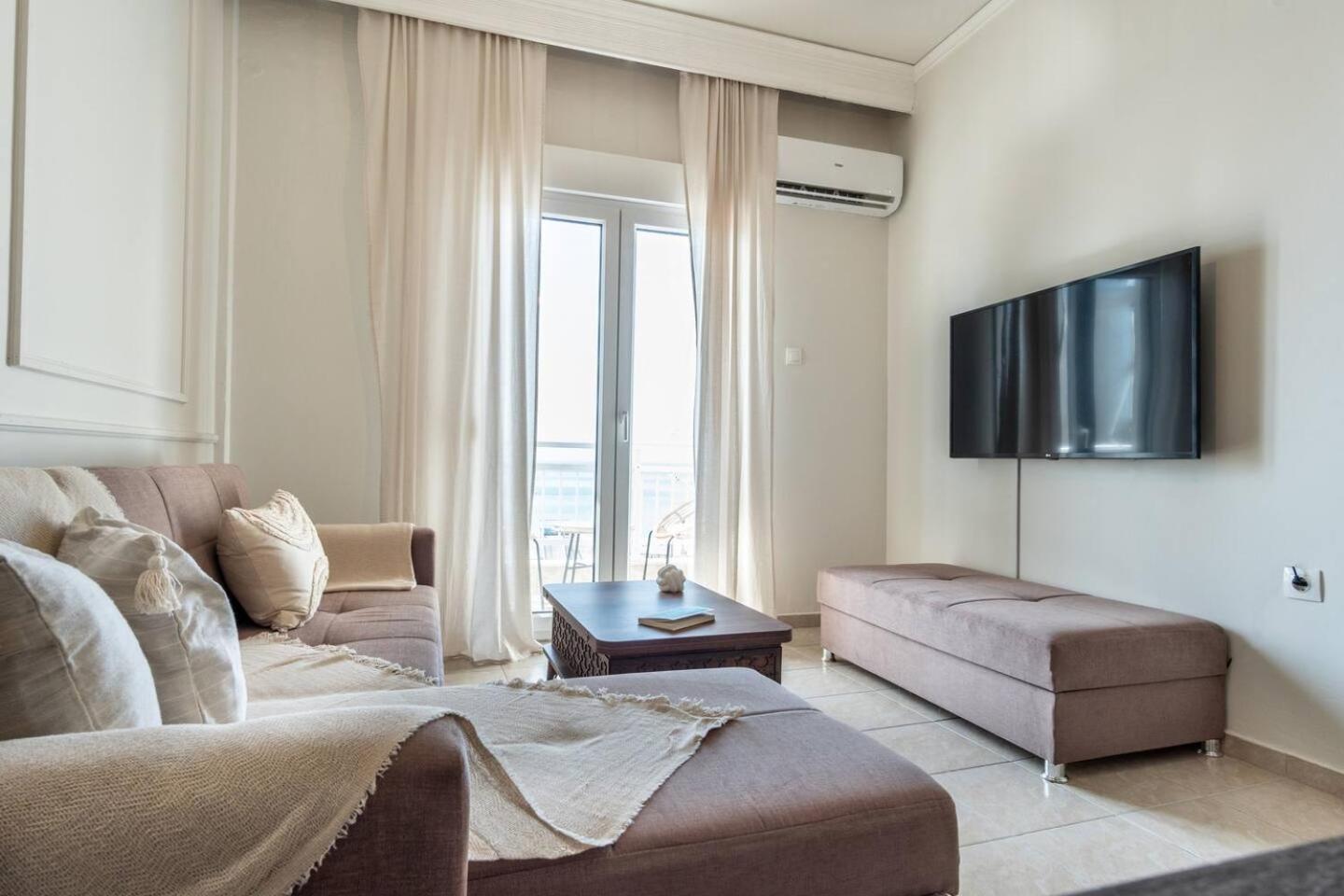 Eis Deluxe Apartment Alexandroupoli Exterior photo
